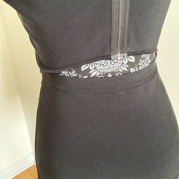 BCBGMAXAZRIA Kaylen Beaded Embellished Cutout Mini Dress Women’s Size M - Picture 6 of 8